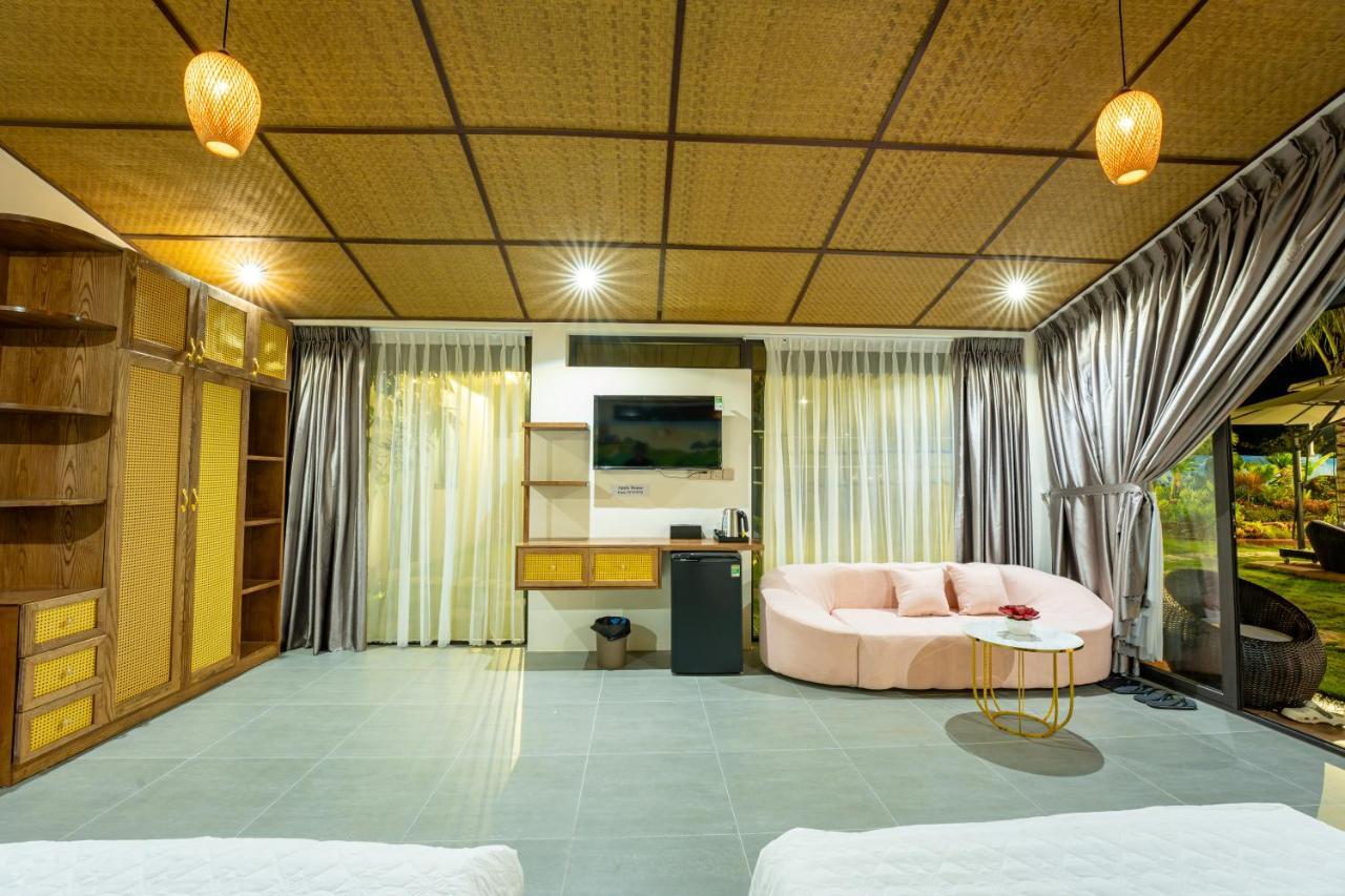 Apple House & Coffee Hotell Ba Ria Exteriör bild