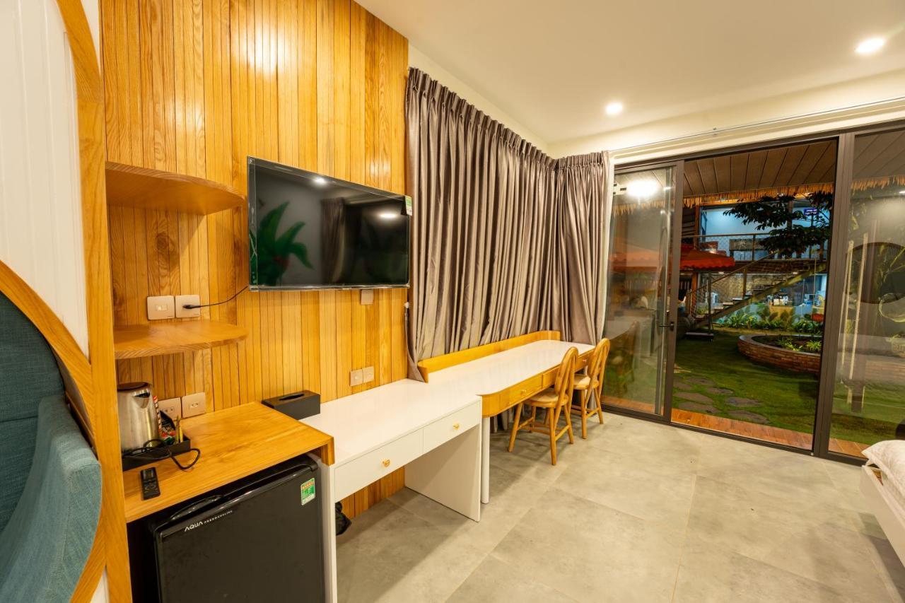 Apple House & Coffee Hotell Ba Ria Exteriör bild