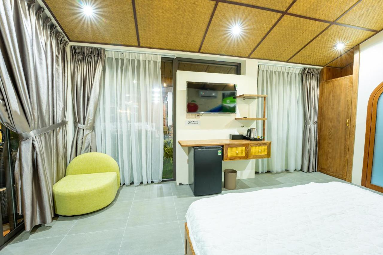 Apple House & Coffee Hotell Ba Ria Exteriör bild